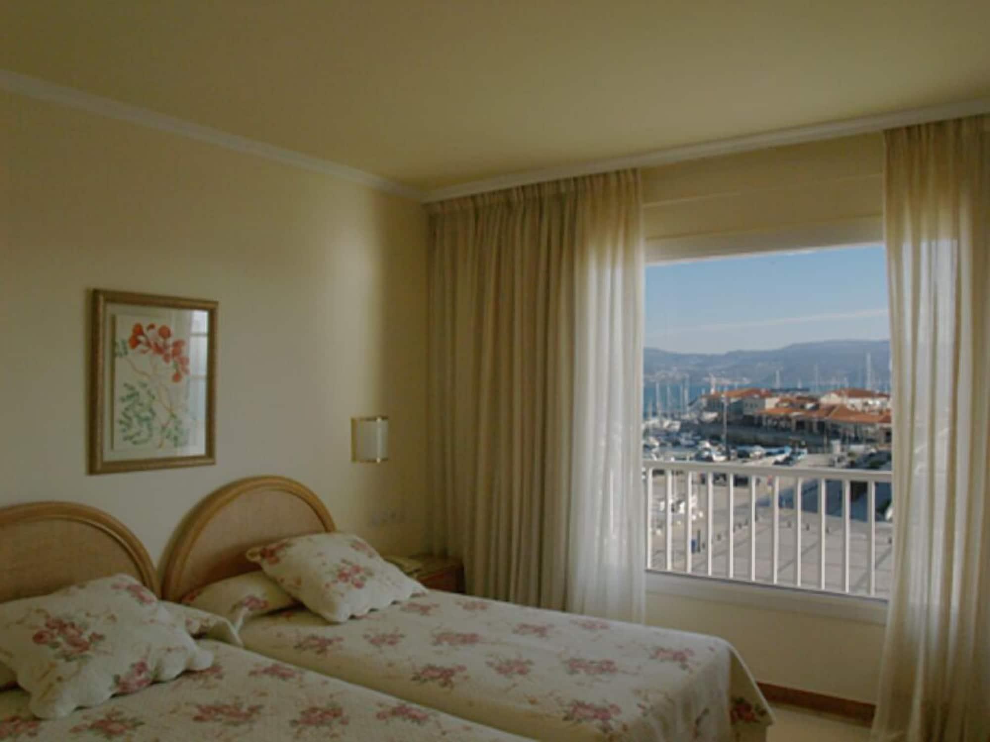 סנשנשו Apartamentos Rotilio מראה חיצוני תמונה