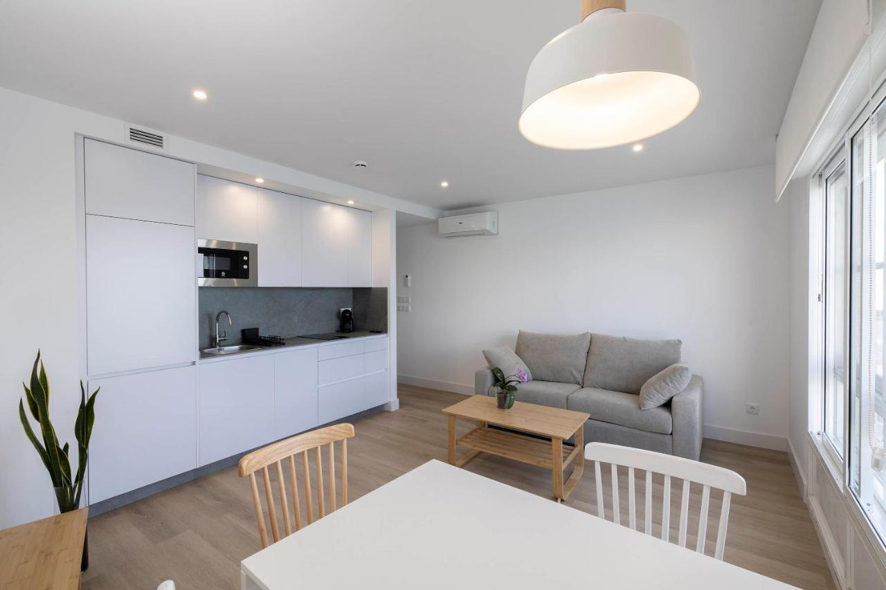 סנשנשו Apartamentos Rotilio מראה חיצוני תמונה