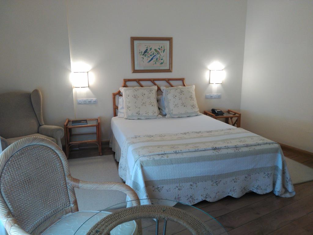 סנשנשו Apartamentos Rotilio מראה חיצוני תמונה